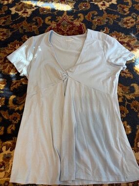 Old Navy Light Blue Maternity Short-Sleeve Twist-Front V-Neck Tee
